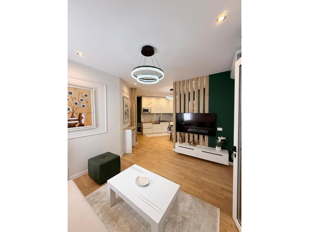 Shitet Super Apartament 2+1, tek Kopshti Zoologjik 2