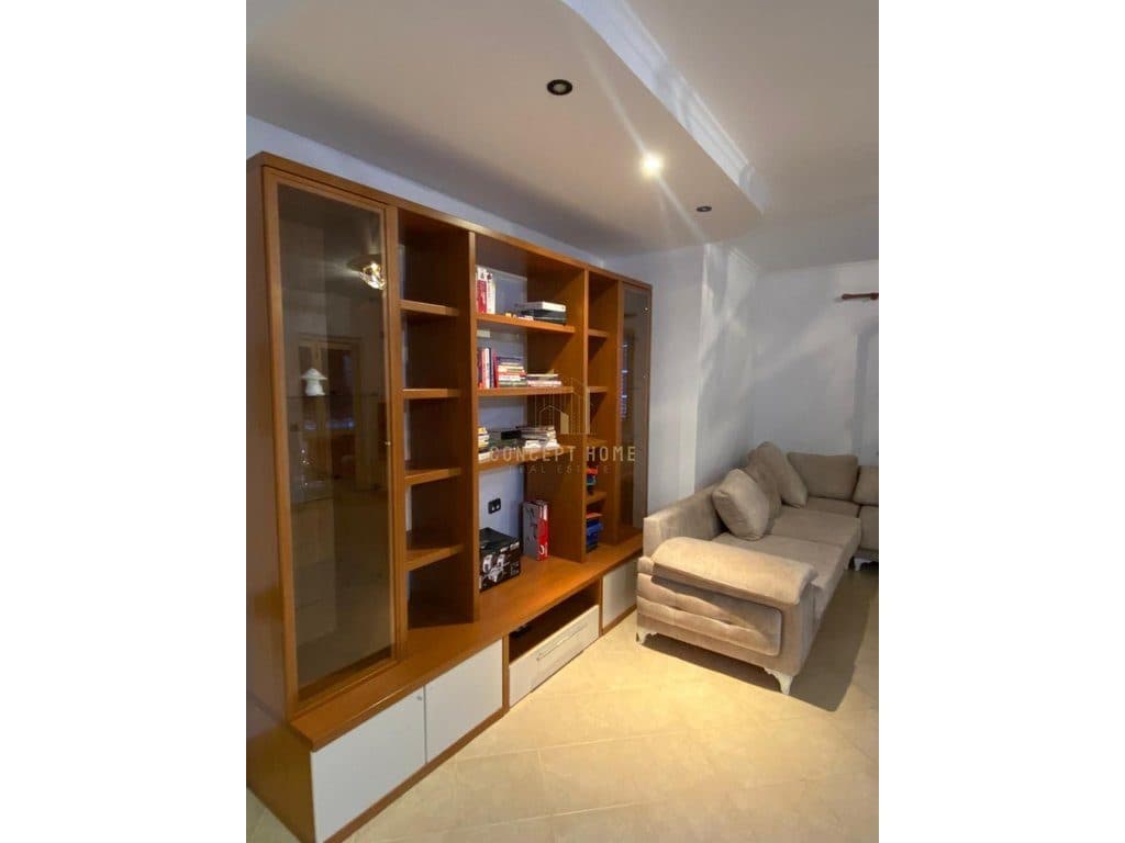 Jepet me qera apartament 2+1 tek Liqeni Artificial/80,000 leke 3