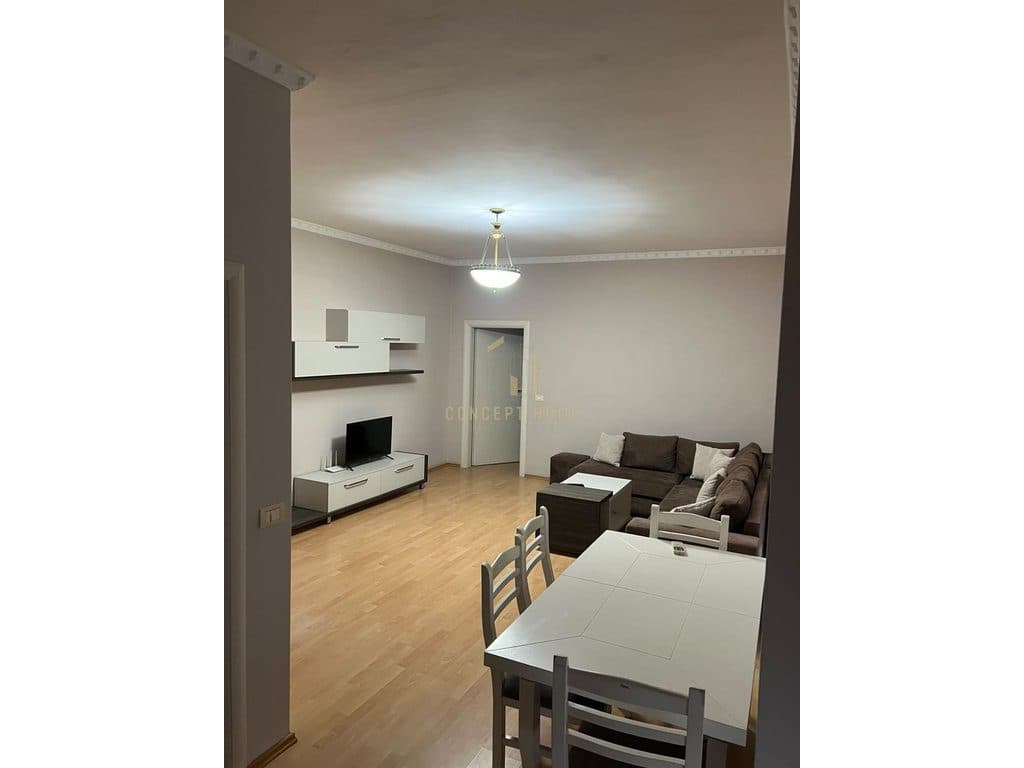 Apartament 2+1 Me Qira në Qytetin Studenti, Tiranë - 550€ | 120 m²