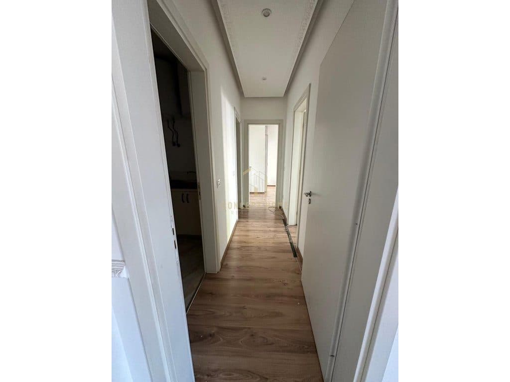 Apartament 2+1+2 Me Qira Për Zyra tek Zogu Zi "Ring Center" , Tiranë – 1200€ | 115 m² 3