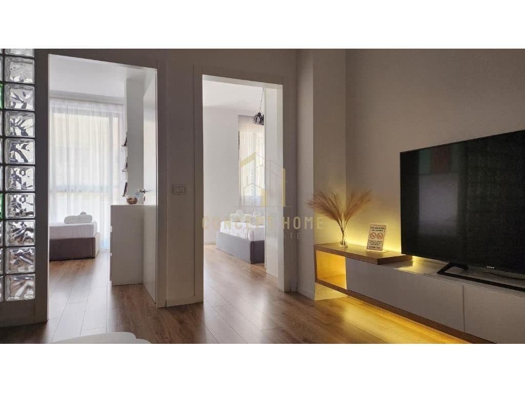 Jepet me qera apartament 2+1 tek Rruga e Kavajes