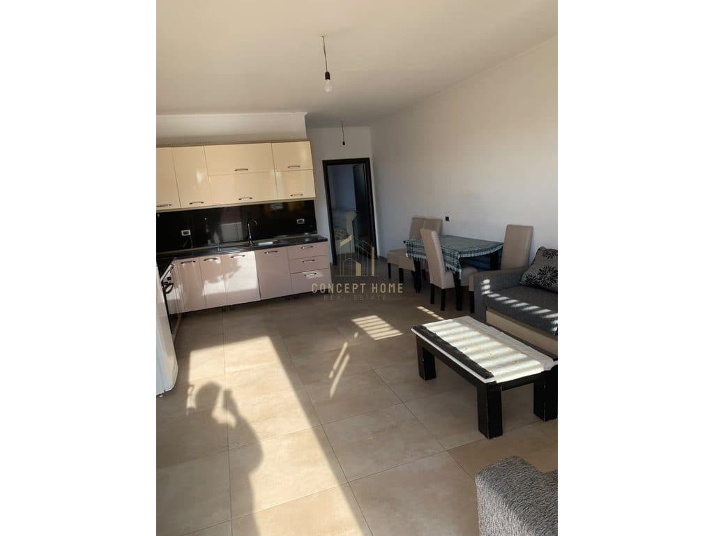 Jepet me qera apartament 1+1 ne Laprake