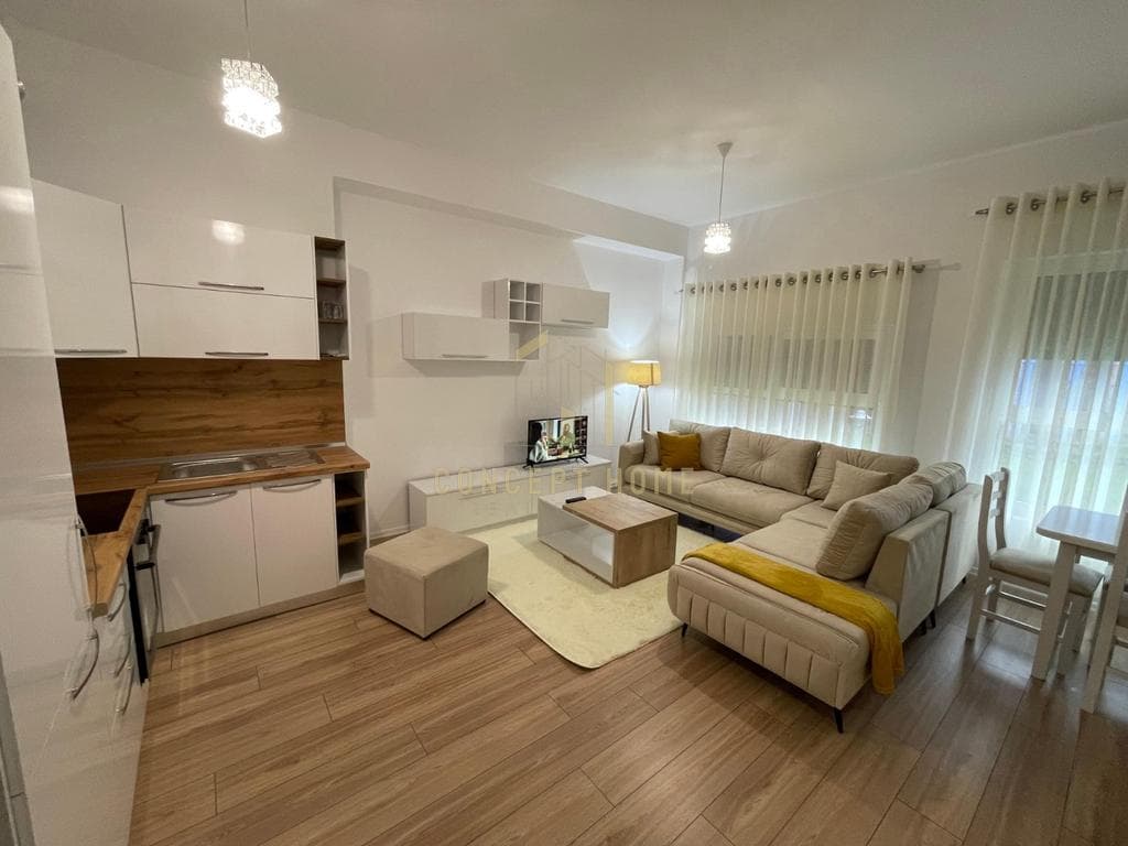 Jepet me qera apartament 2+1 ne Ali dem