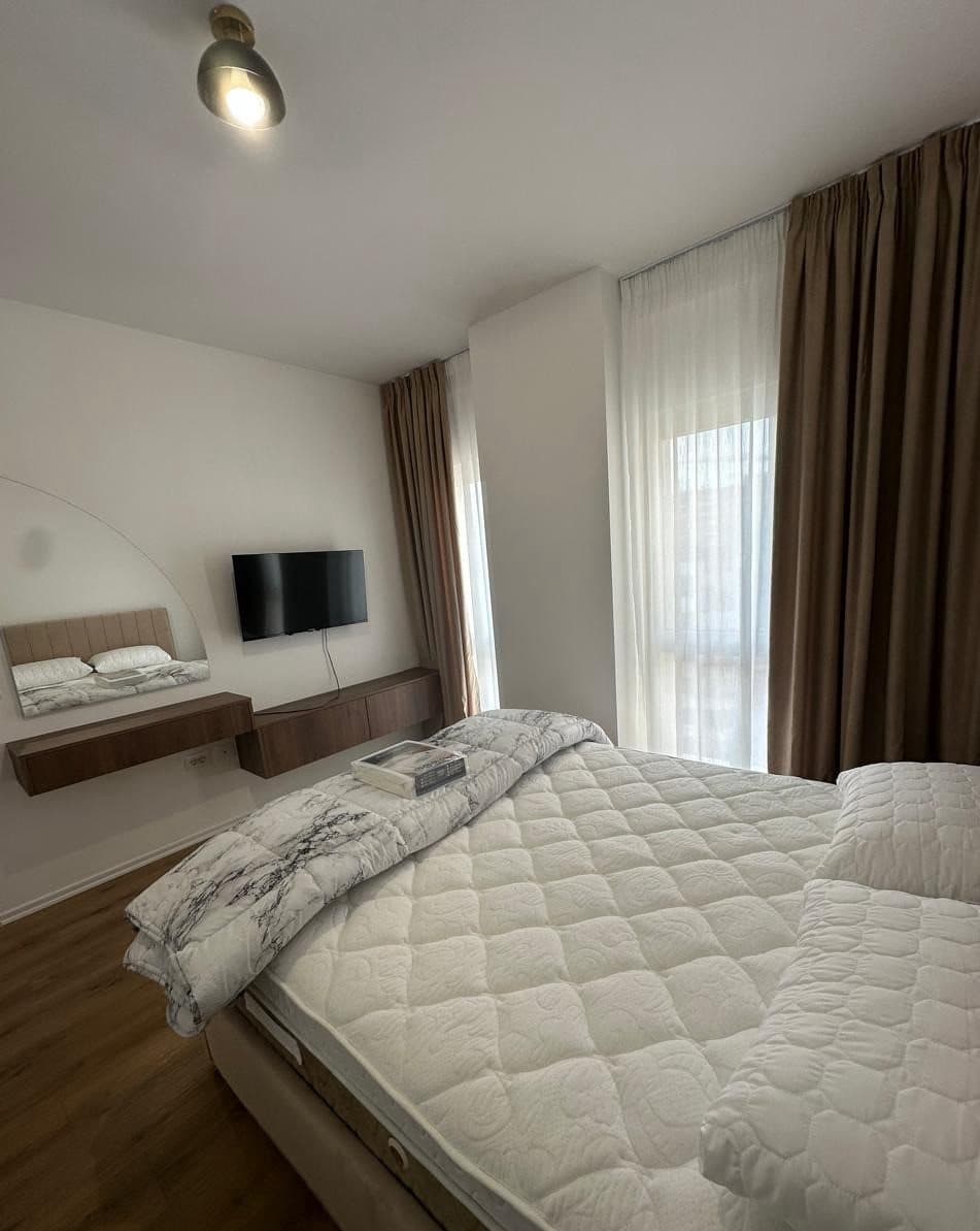 Jepet me qera apartament 2+1 Zogu I Zi 2