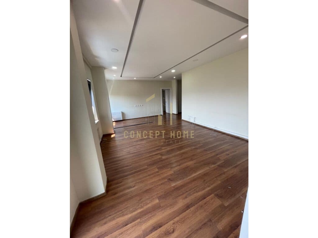 Apartament 2+1 për Qira në Zzogu i Zi, Tiranë - 1000€ | 130 m²