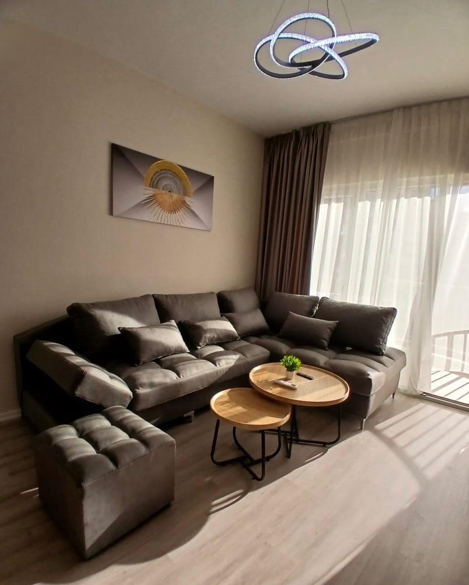 Jepet me qera apartament 2+1 Zogu I Zi 2