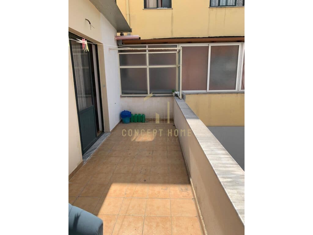 Shitet apartament 2+1+Verande ne Astir. 4