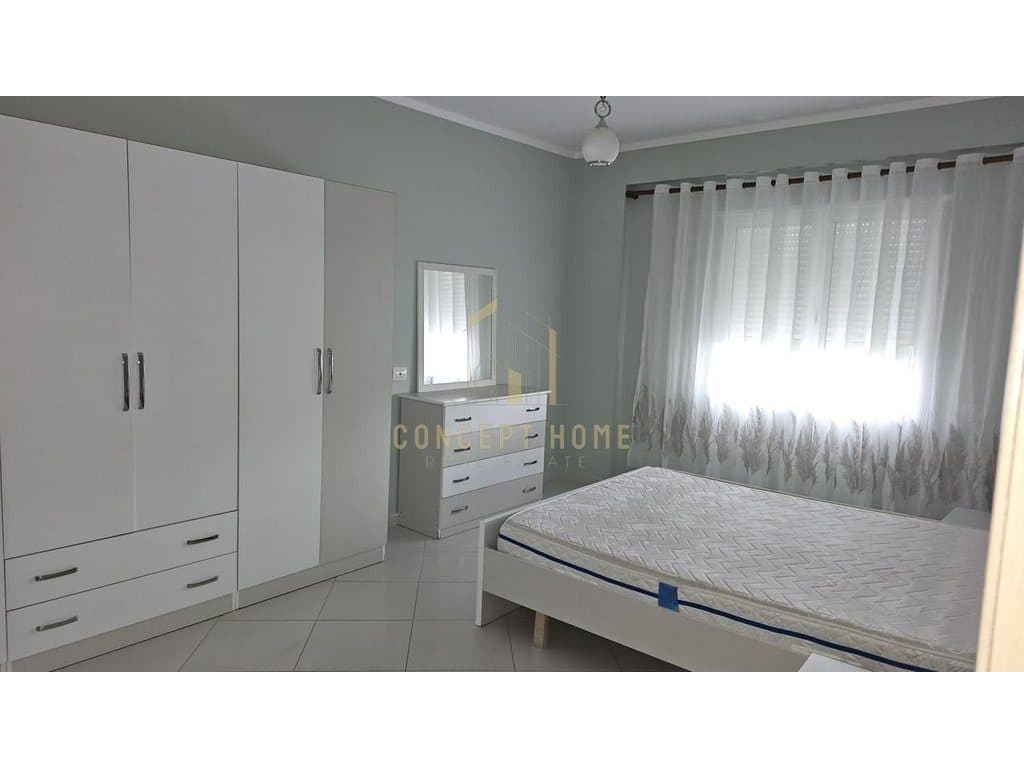 Jepet me qera Apartamenti 2+1 tek Liqeni Artificial 3