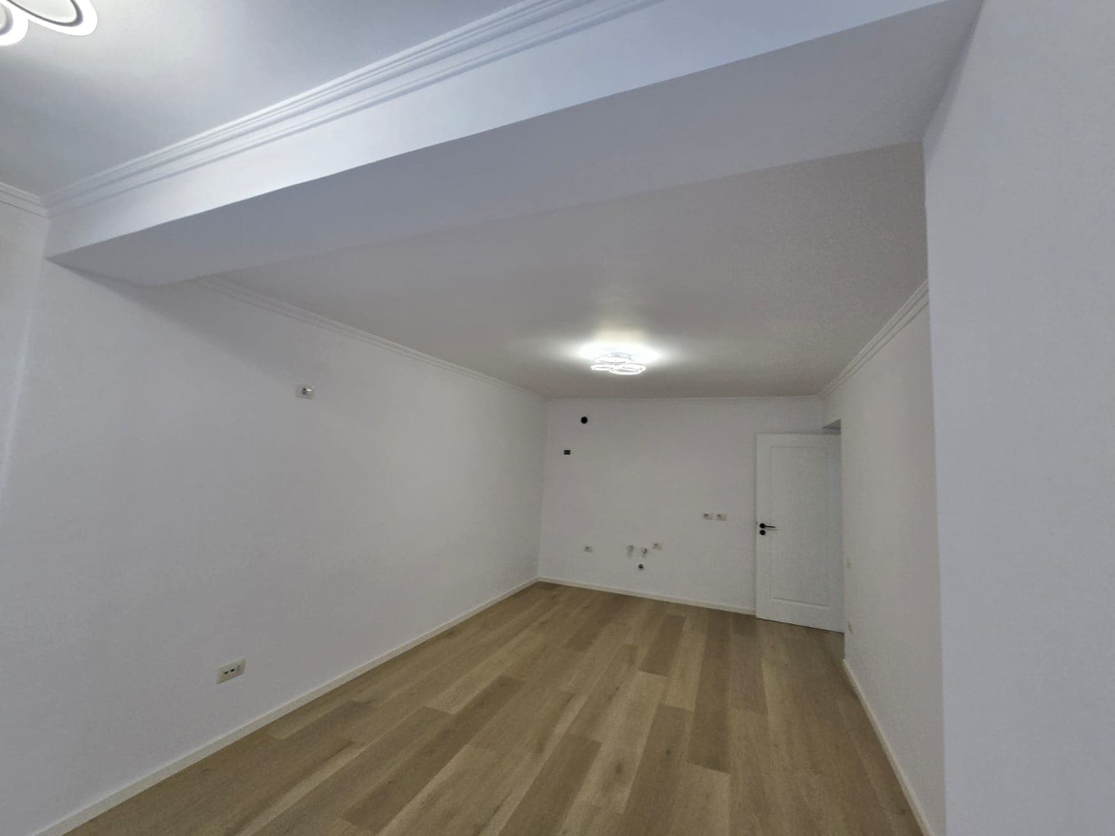Apartament 2+1 Për Shitje tek 21 Dhjetori, Tiranë - 188,000€ | 75 m² 3