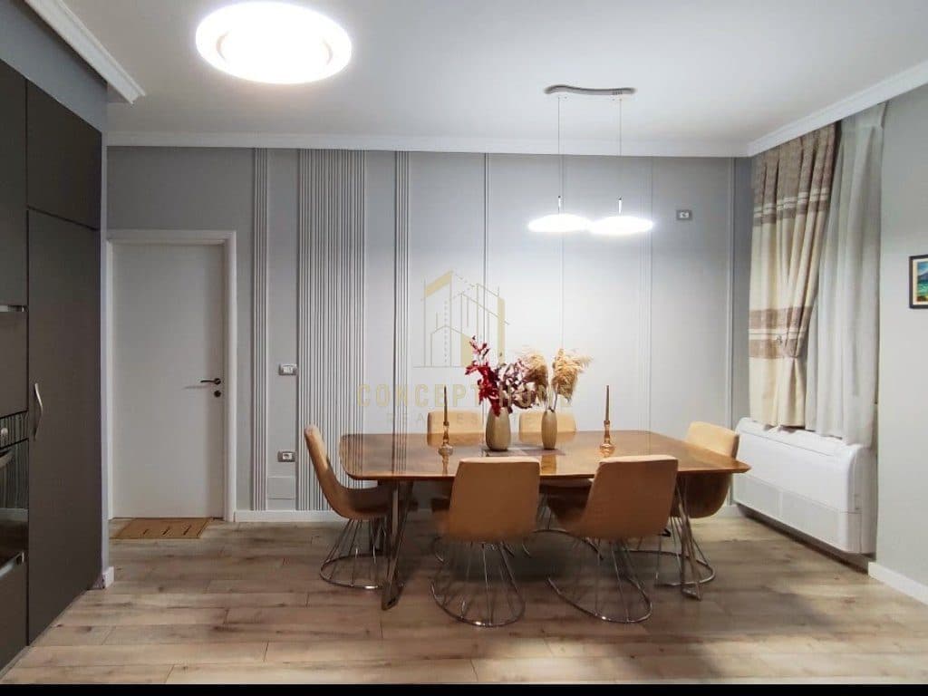 60,000 leke Jepet me qera apartament 2+1 ne 4