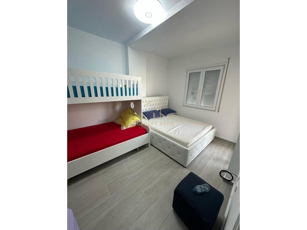 Jepet me qera apartament 1+1 ne Golem 3