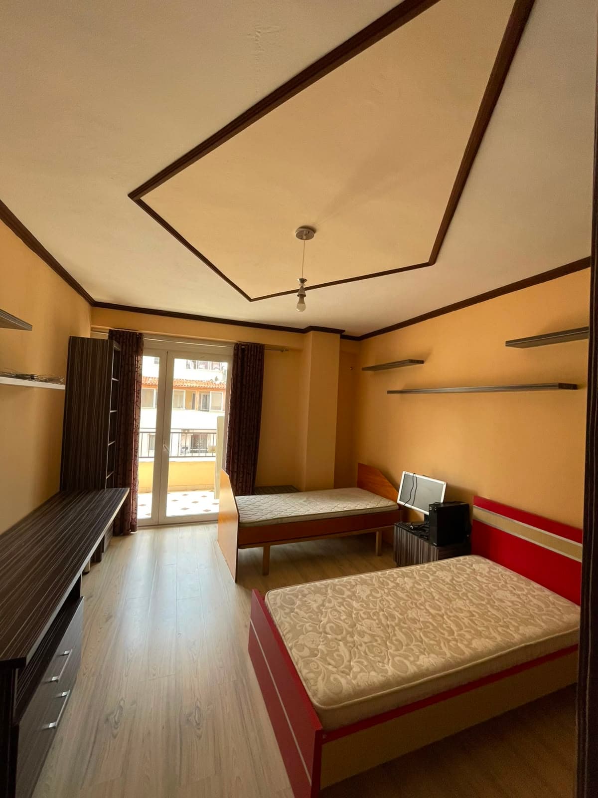 Shitet apartament 2+1+2 ne Astir 4