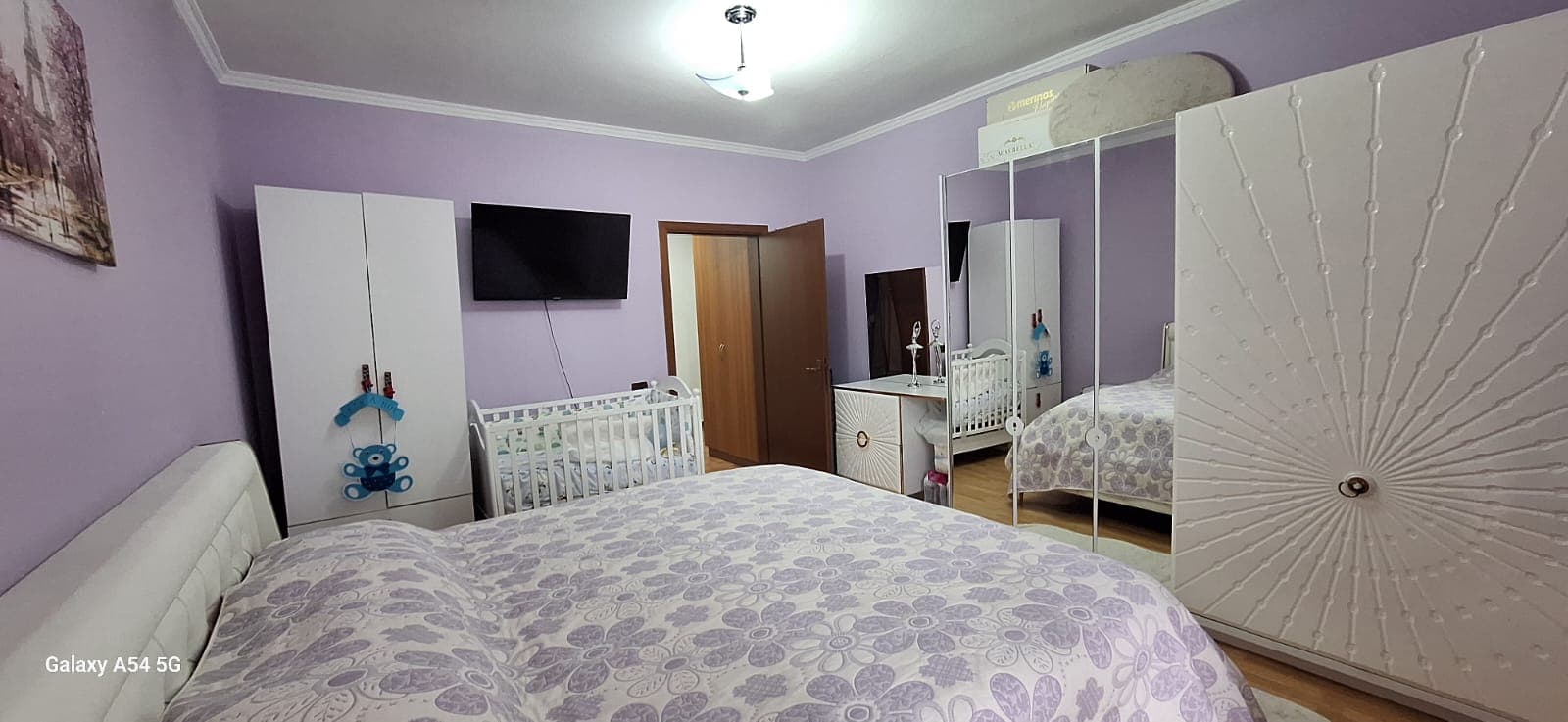 ? Apartament në shitje – Komuna e Parisit
