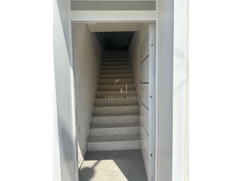 Ambient me qera ne Yrshek / 750 €/ muaj 4