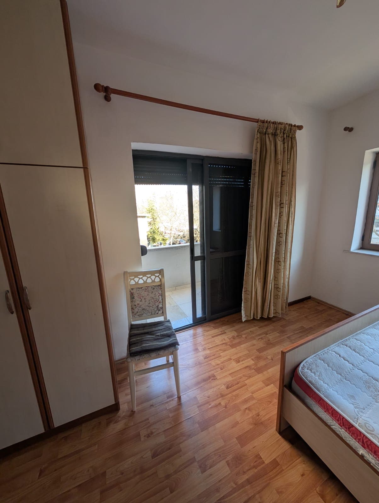 Apartament 2+1 Me Qira në Ali Demi, Tiranë - 550€ | 90,1 m² 2