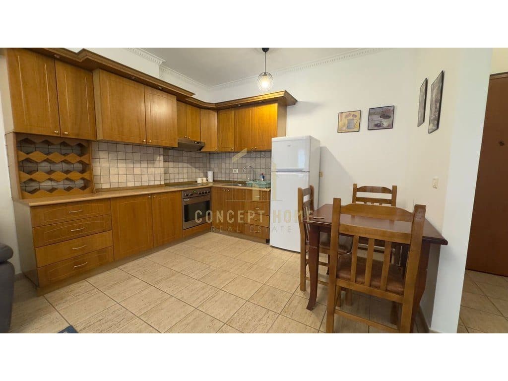 Jepet me qera apartament 1+1 ne 3