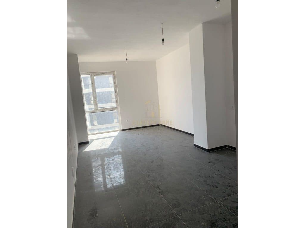 Jepet me qera apartament 1+1 tek Bulevardi i ri
