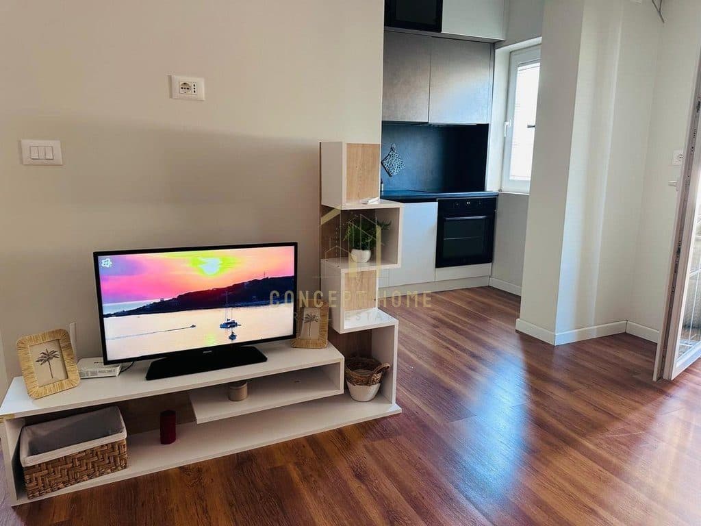 Shitet apartament 1+1 Rruga Siri Kodra 3
