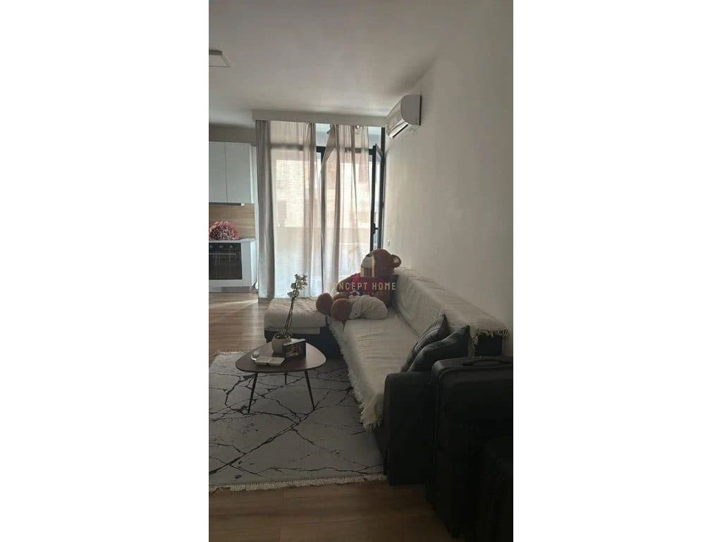 Jepet me qera Apartament 1+1 ne kompleksin Panorama/Cmimi: 60.000 leke / Muaj 2