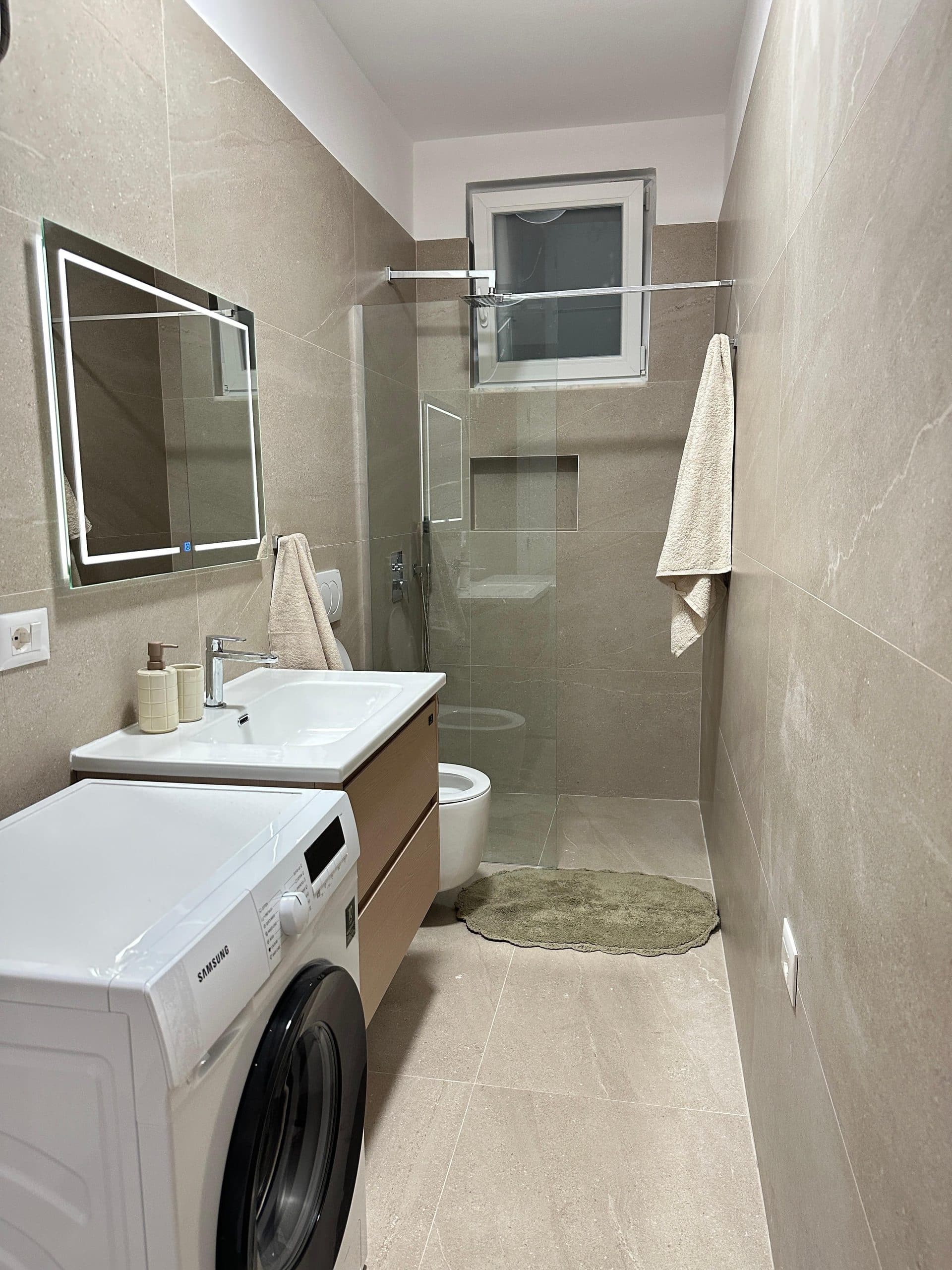 Jepet me qera apartament 1+1 tek Oxhaku 3