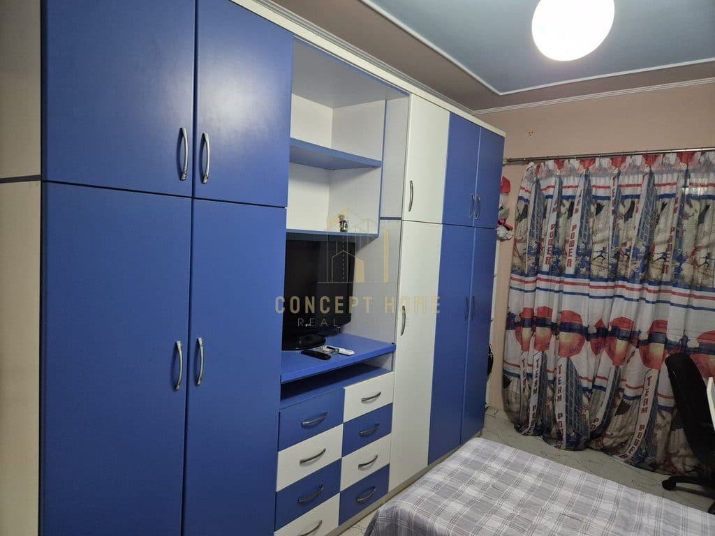 Jepet me qera Apartament 2+1 ne Ali Dem 2