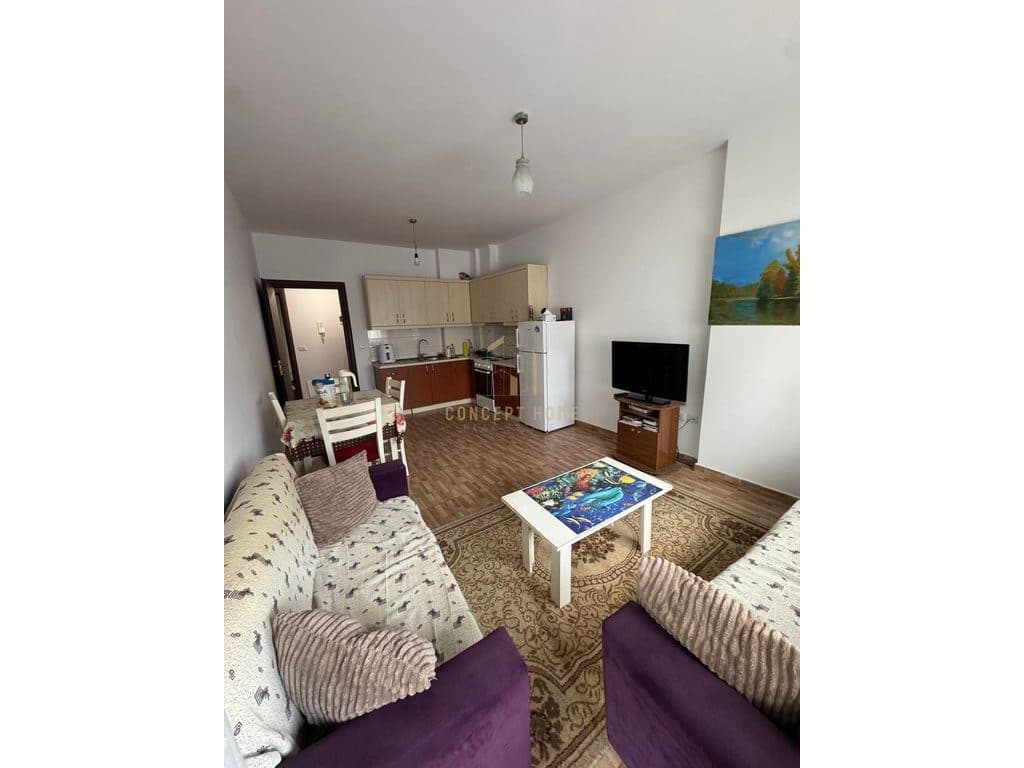 Jepet me qera apartament 1+1 ne Astir Siperfaqe :70 m2 •Kati i 2
