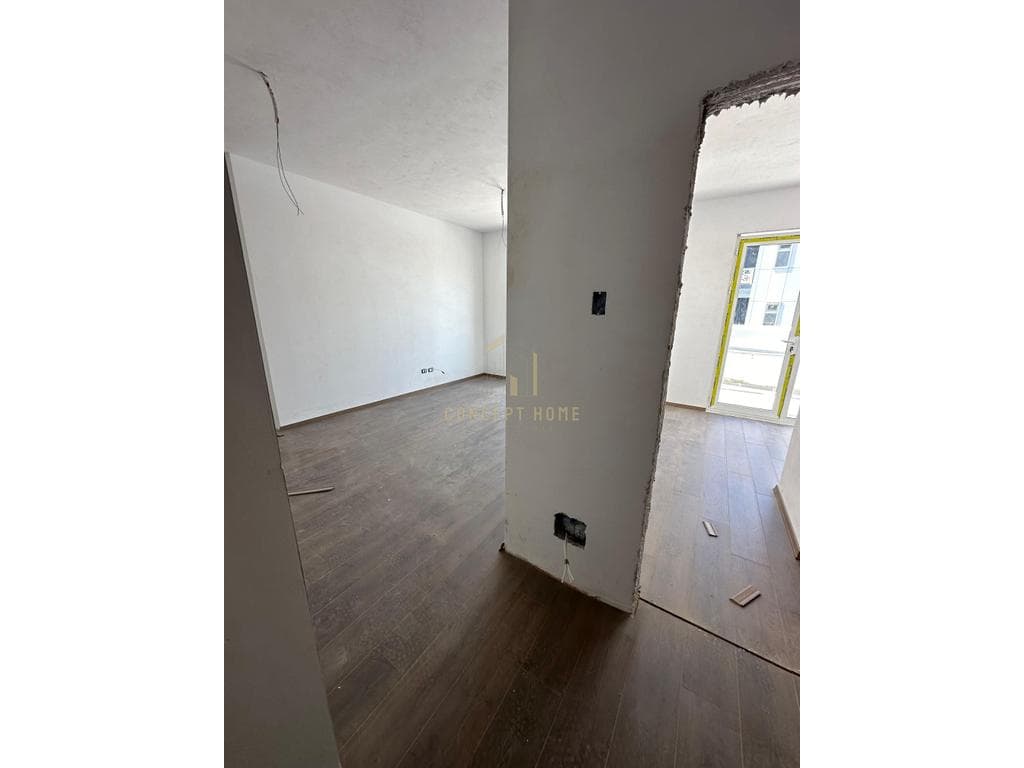 Apartament 2+1+2+Verande Për Shitje në Kamez, - 78,642€ | 76.33 m² 2