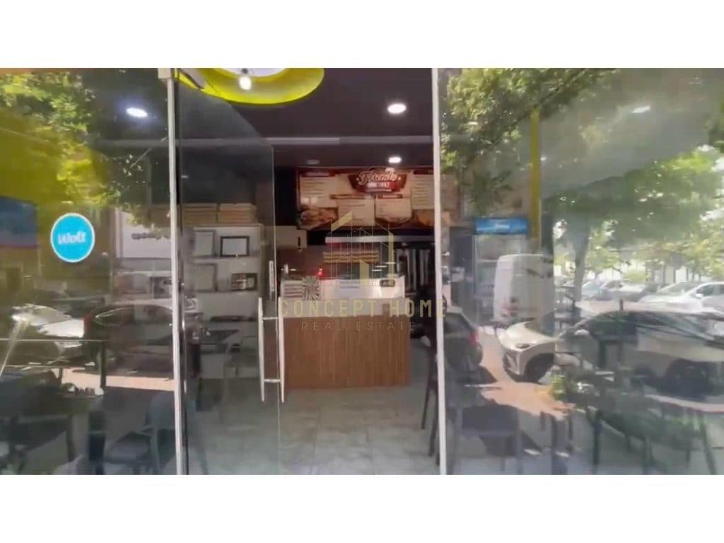 Shitet biznesi (Fast food-Piceri) ne 5 Maj. 2