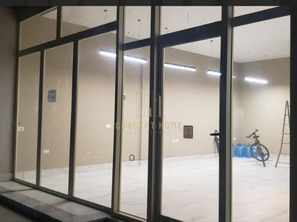 Jepet dyqan me qera Rruga Mine Peza / 1000 euro