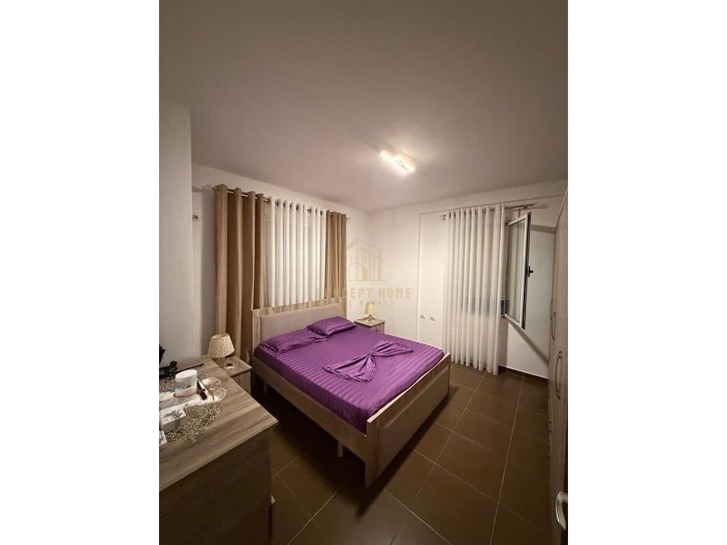 Jepet me qera apartament 2+1+2+post parkimi tek 3