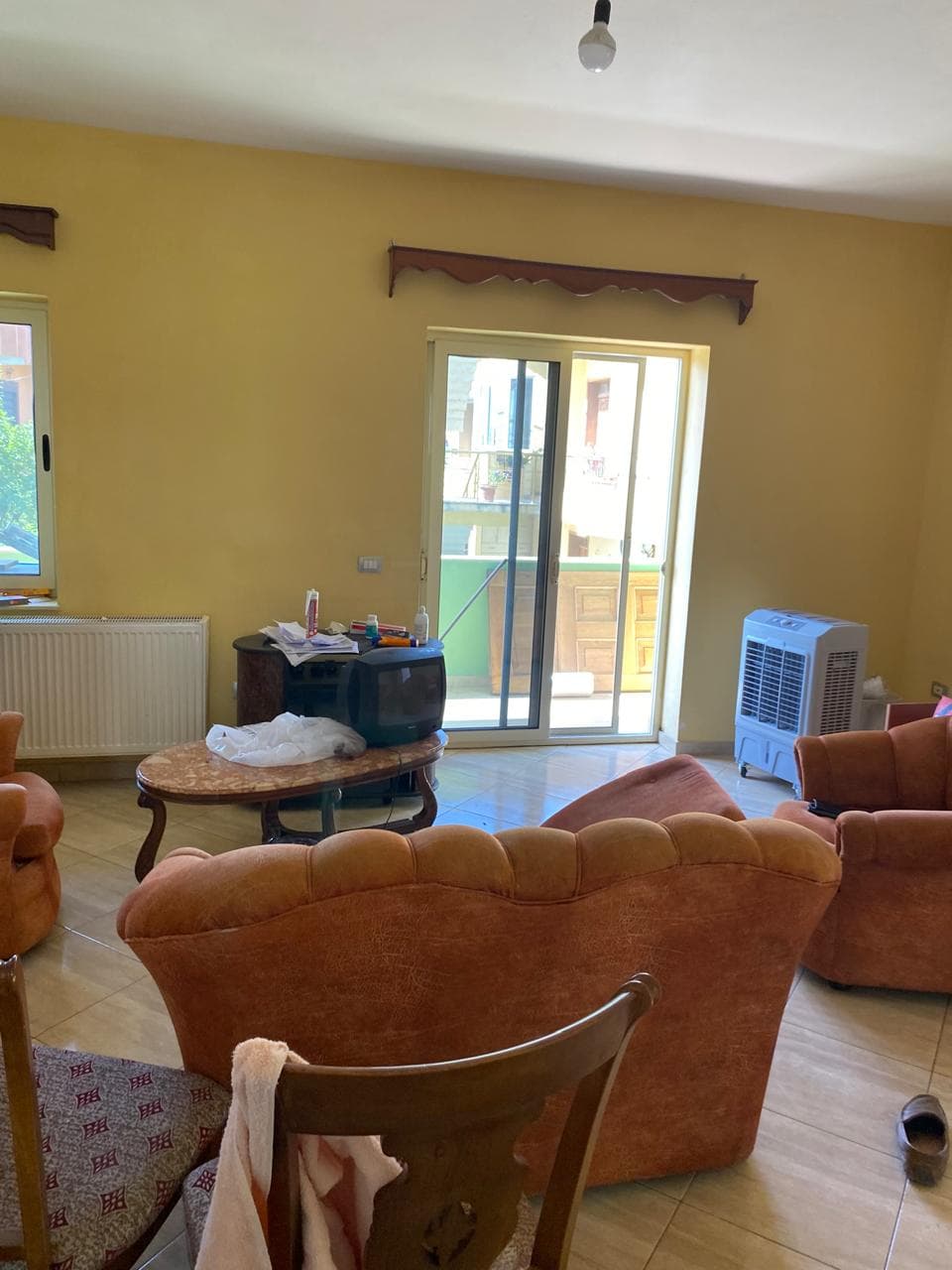 Jepet apartament me qera apartament Te Spitali Amerikan 2 3