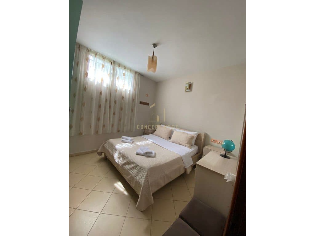 Shtëpi 3+1 me Qira në Qendër, Bulevardi Zogu i Parë, Tiranë - 850€ | 3