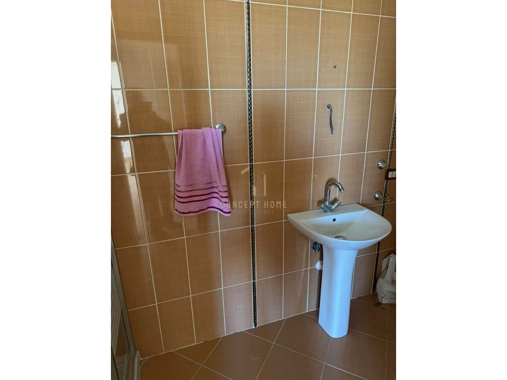 Jepet me qera apartament 3+1 tek Kodra e Diellit 3