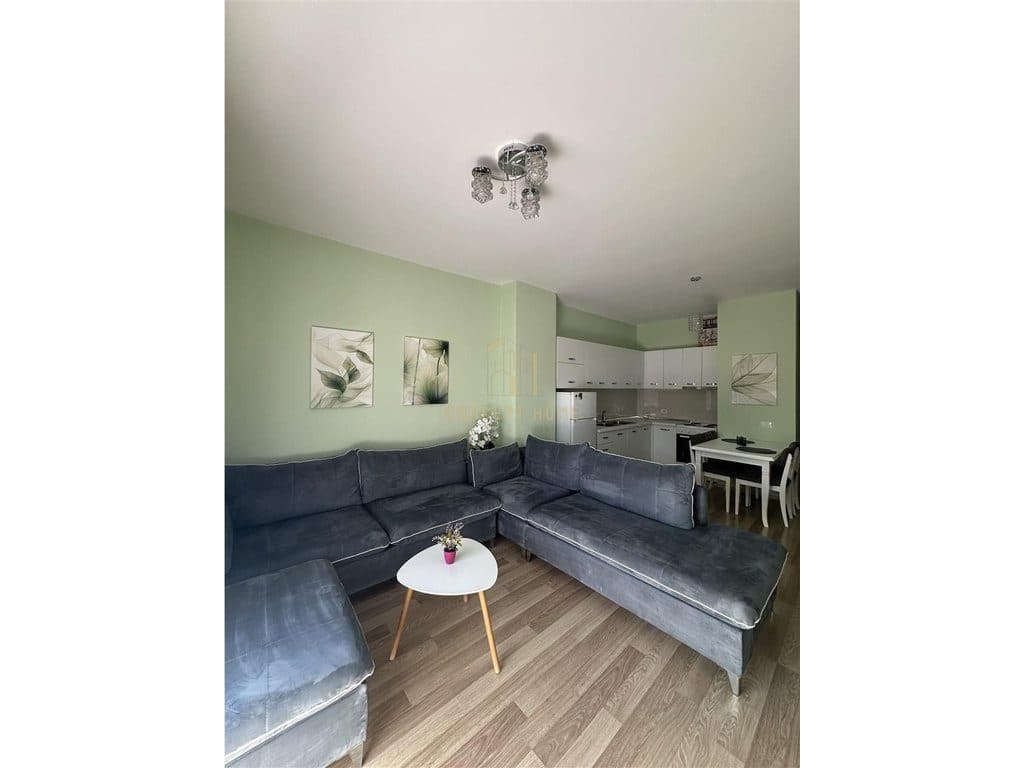 Jepet me qera apartament 1+1 ne