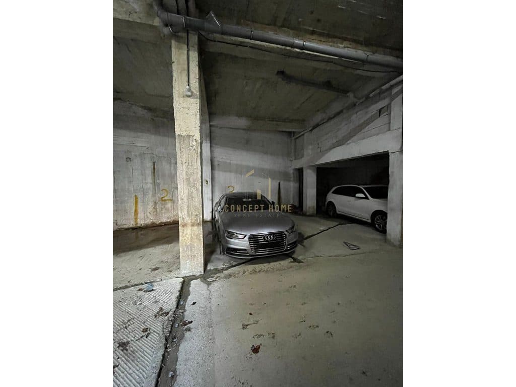 2 Poste Parkimi ne Shitje tek Kodra e Diellit1, Tiranë - 40,000€ | 27.4 m² 1