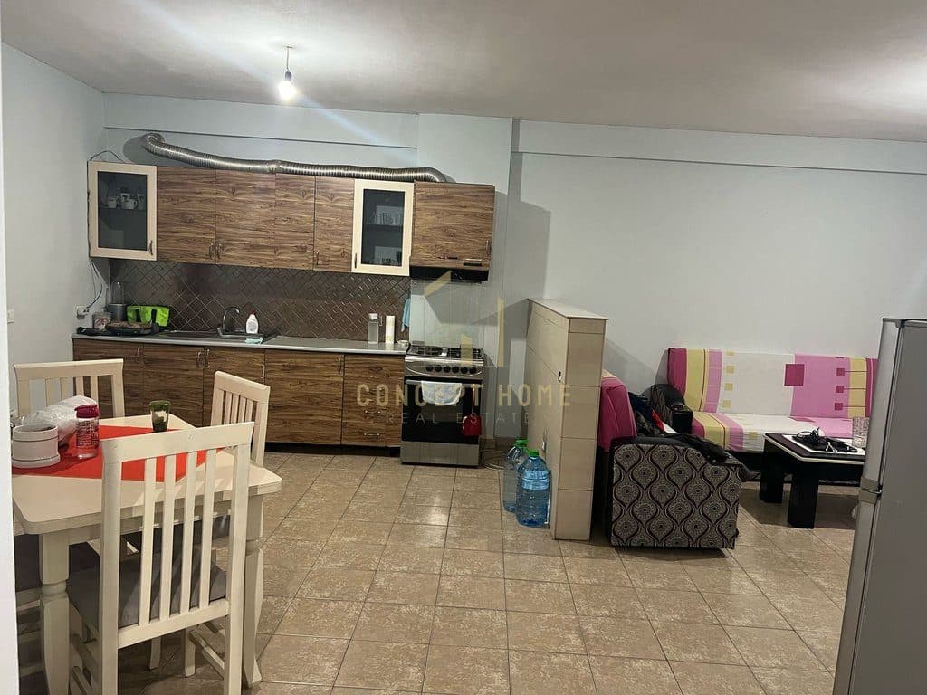Shitet apartament 1+1 ne Astir 2