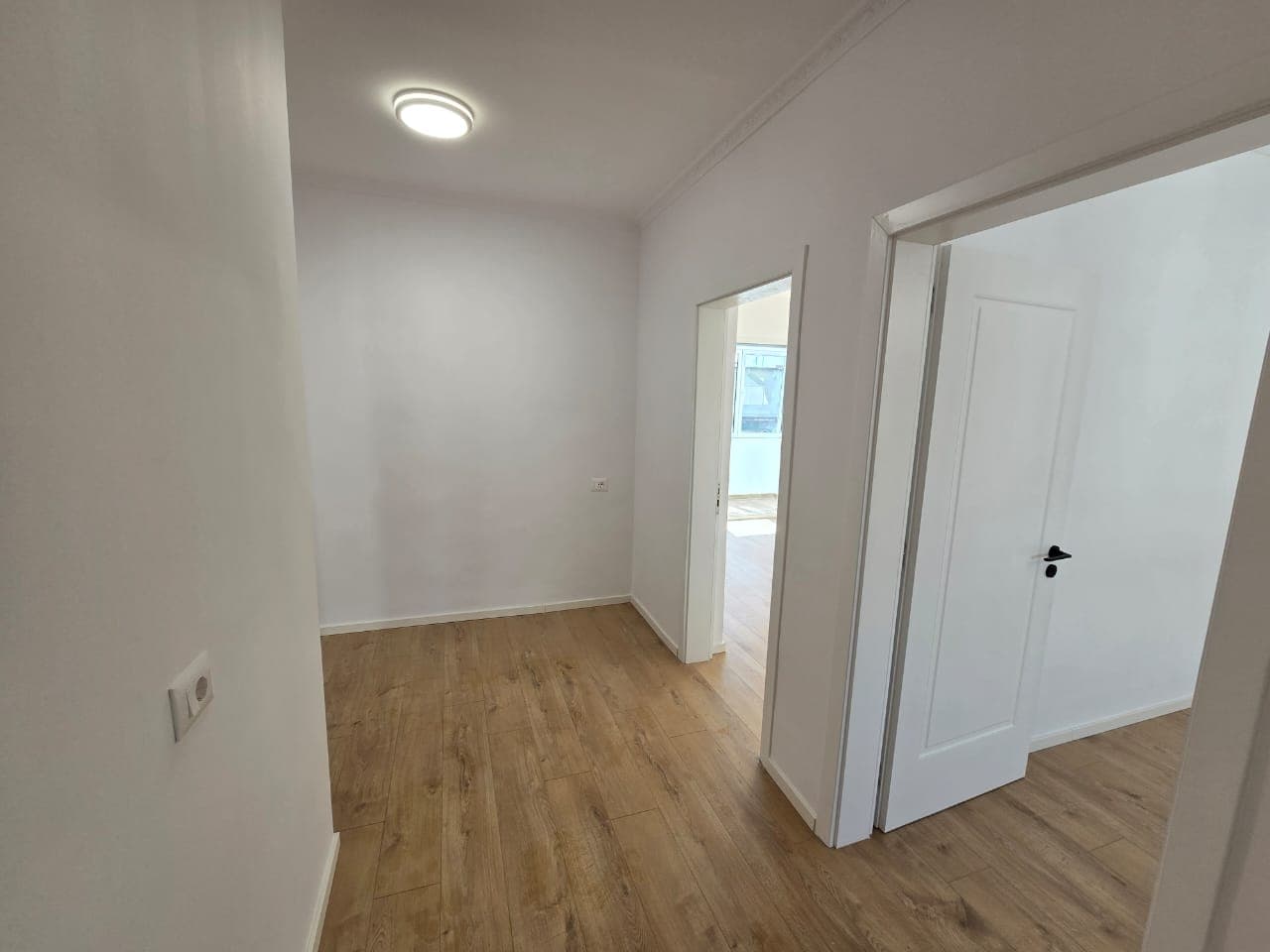 Apartament 2+1 në Shitje në Rruga Bardhyl, Tiranë - 145,000€ | 77 m² 4