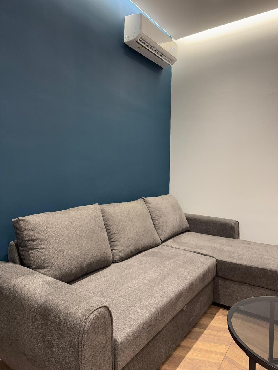 Jepet me qera Apartament 1+1 Tek Liqeni i thate 4