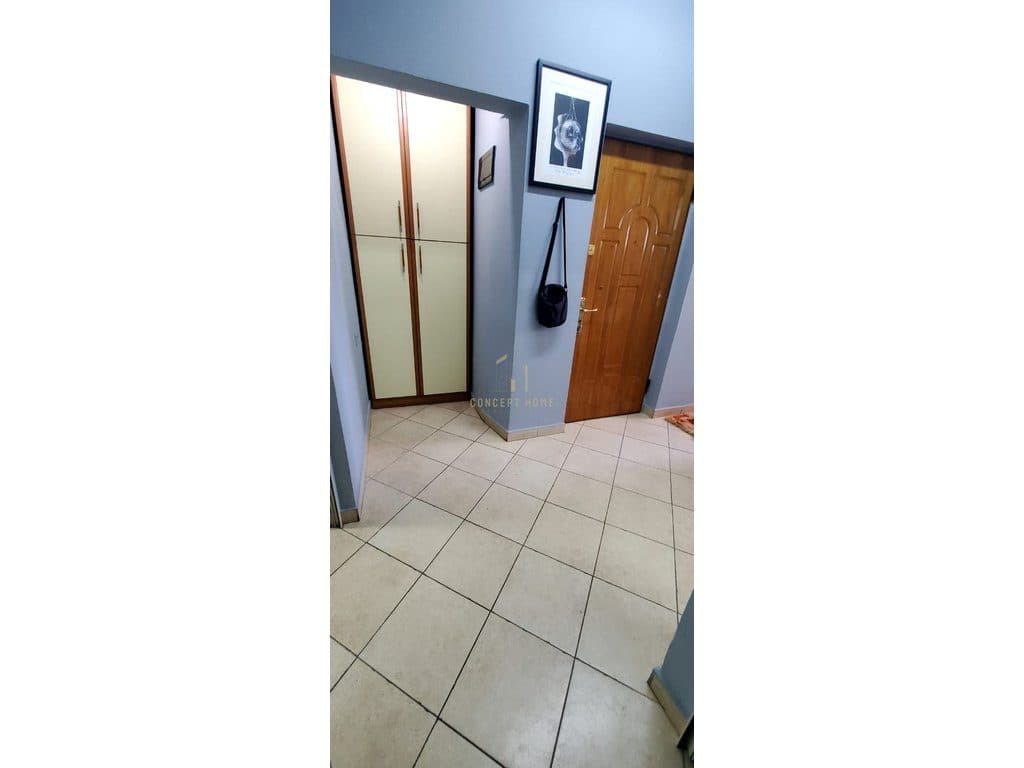 Jepet apartament me qera 2+1 Ne Rruga Bardhyl 3