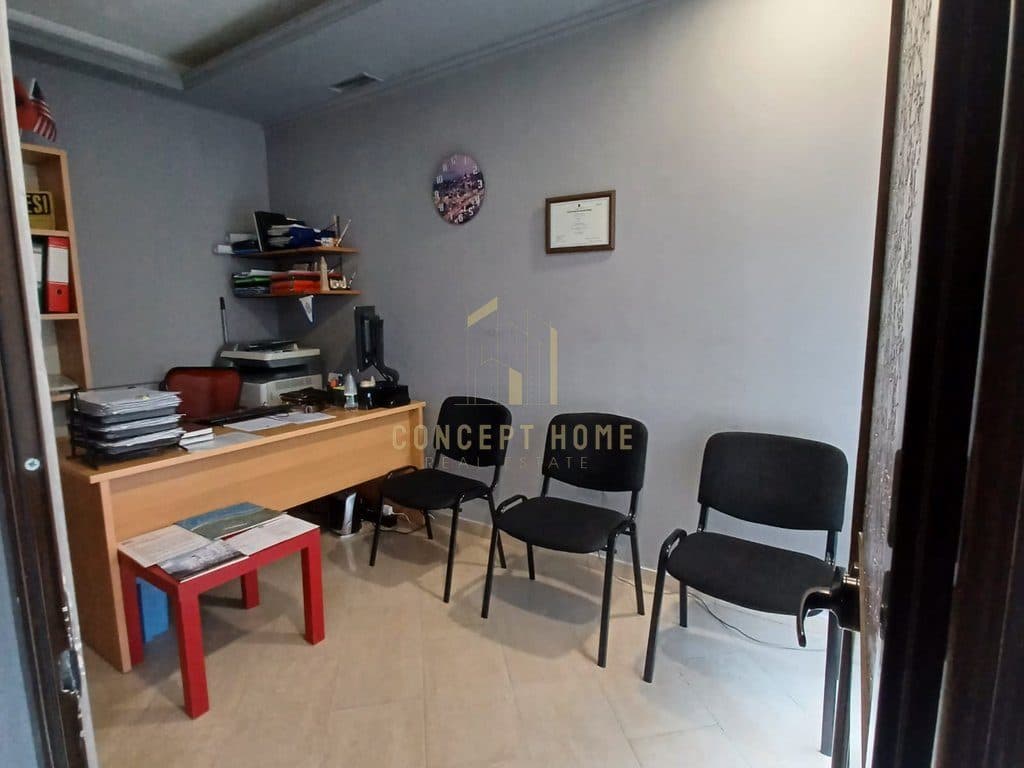 Shitet Apartament 2+1 Ne Qender 2