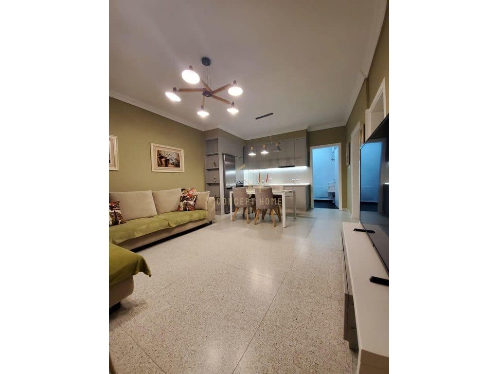 Jepet me qera apartament 2+1 tek Rruga e Dibres