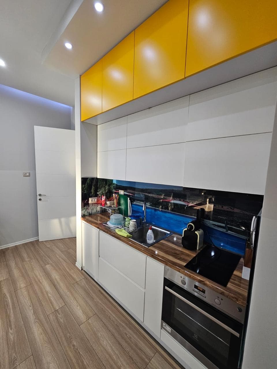 Jepet me qera Apartament 1+1 tek Kompleksi Delijorgj / 1000 euro