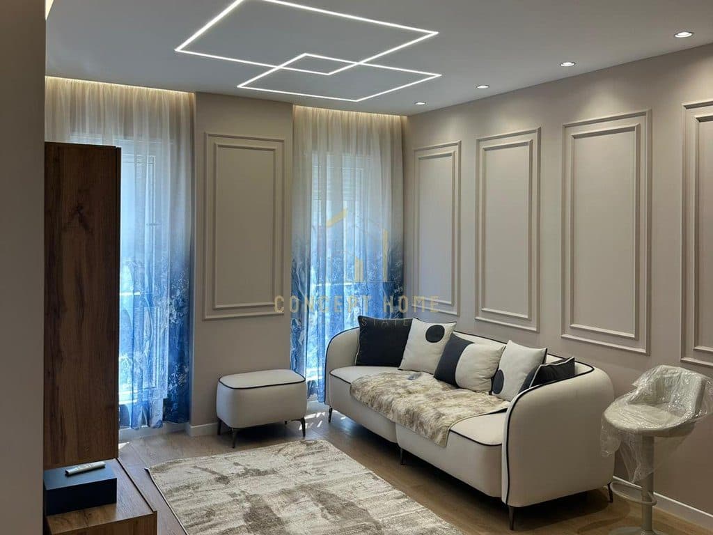 Jepet me qera apartament 1+1