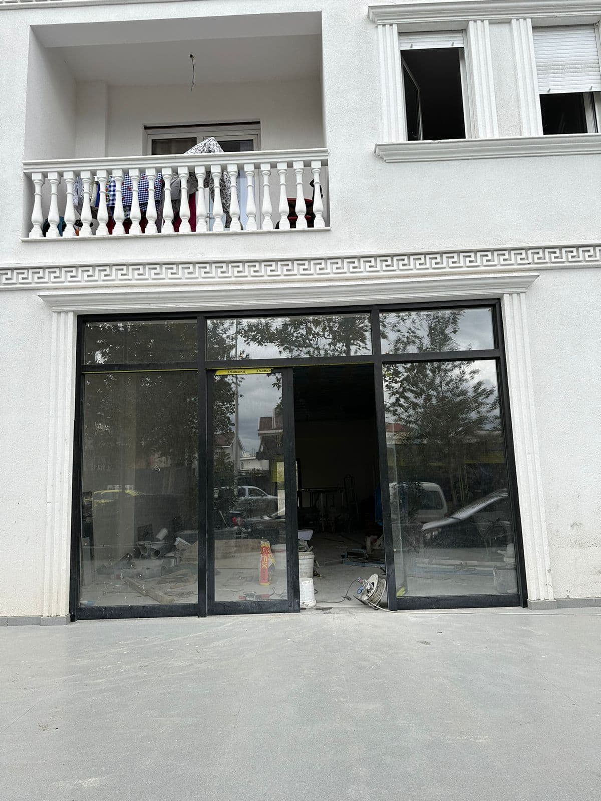 Dyqan për Shitje në Kamëz - 234370€ | 101.9 m² 2