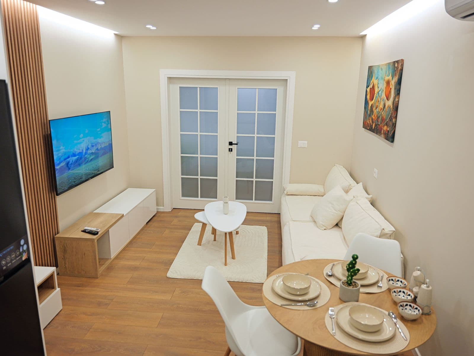 Apartament 1+1 Me Qira në Qendër, Rruga e Elbasanit, Tiranë - 750€ | 45m²