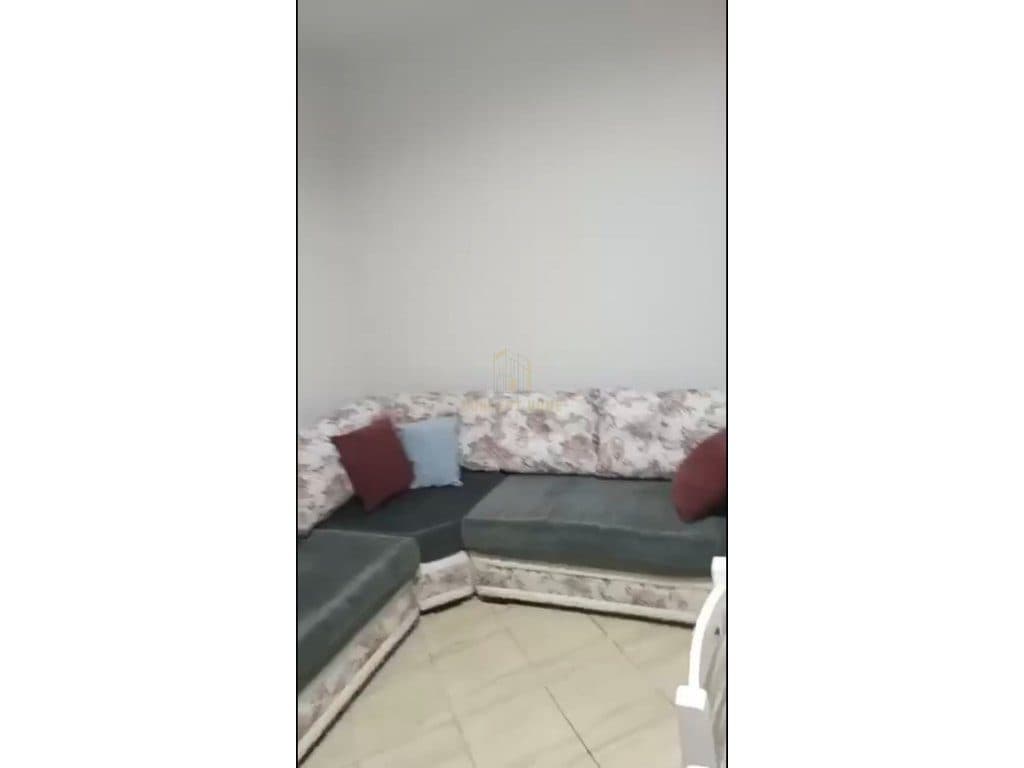 Jepet me qera shtepi private 1+1 ne Paskuqan