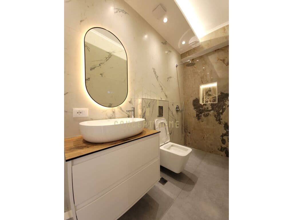 📍Shitet Apartament 2+1+2 , Rrethrrotullimi Zogu Zi 2