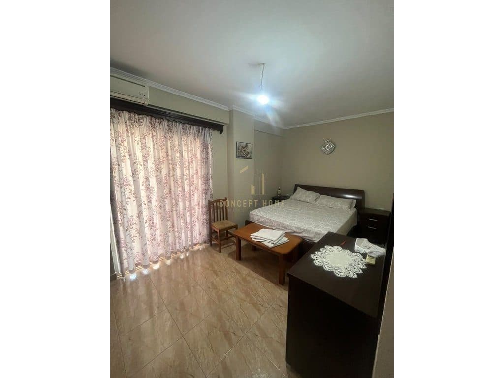 Jepet me qera Apartament 2+1 ne Astir 3