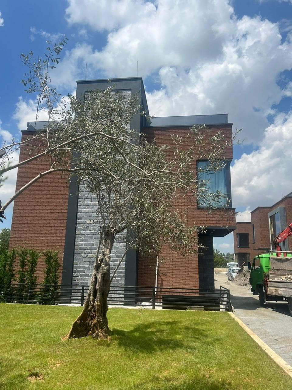 Vilë në Shitje në Farkë, Roses Residence Tiranë - 620,000€ | 313.8 m² 2