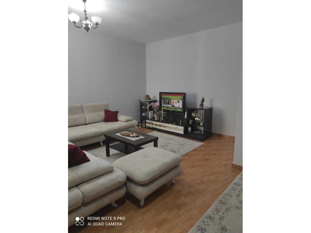 Jepet me qera apartament 1+1 2